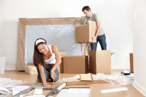 Removal truck hire option for local moves in Kennington