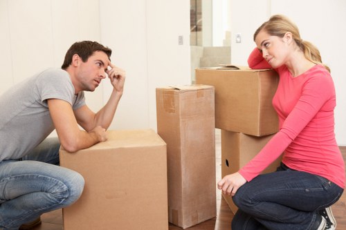 Furniture and packing support for Kennington removals