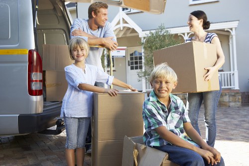 Moving day support for flats and offices in Kennington