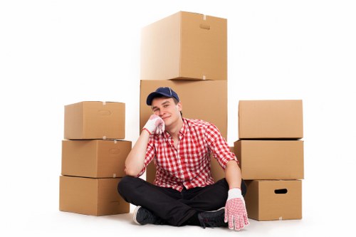 Kennington moving truck arriving for a flat or house relocation